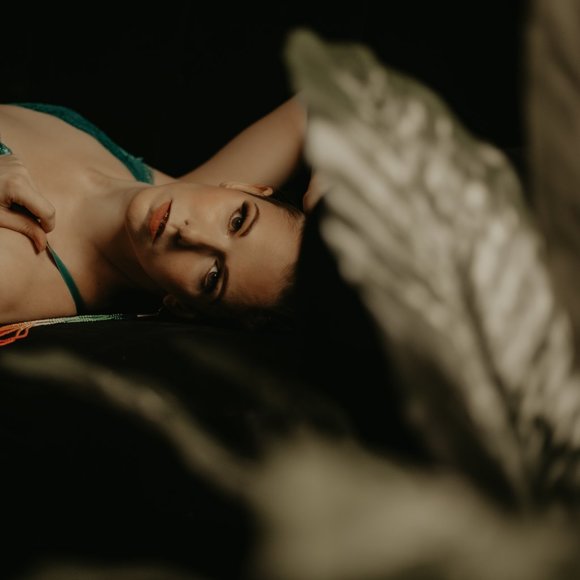 Meet your Posher, Elfie - Picture 3 of 3